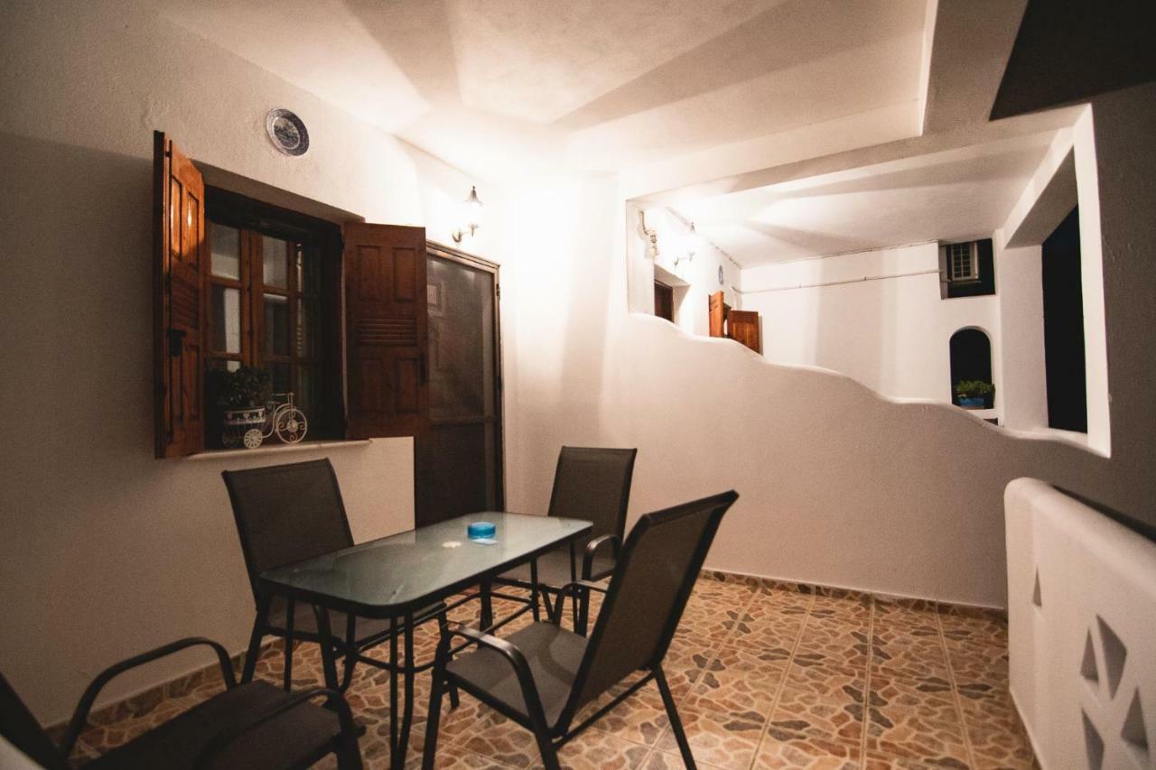 Athena'S Houses Скирос Экстерьер фото